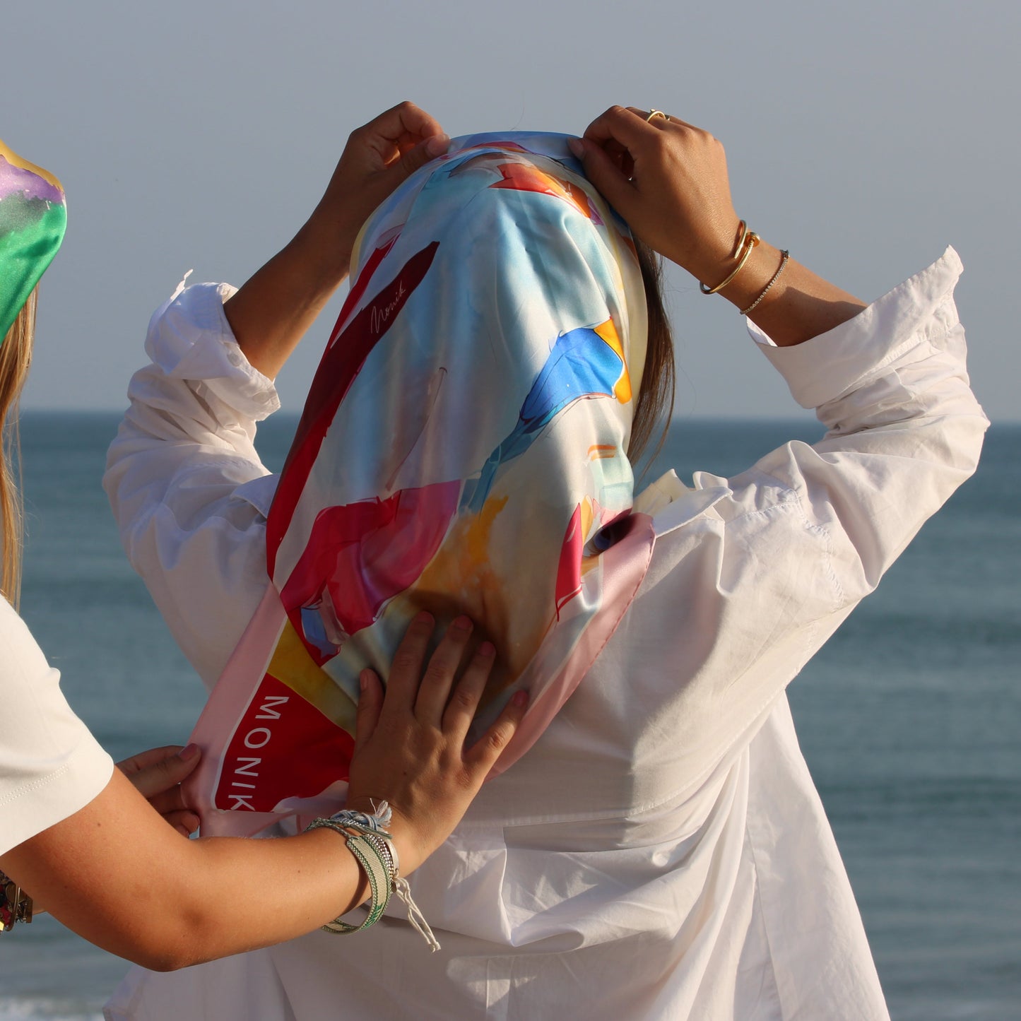 Une école a Oman – 100% Silk Scarf
